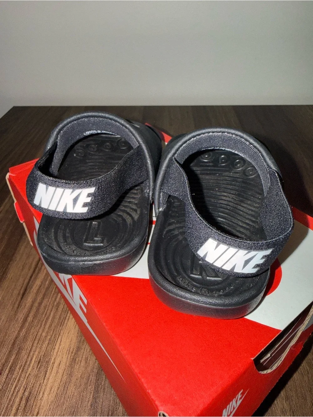 🆕NEW Nike Kawa Slide Sandals baby/toddler size 5